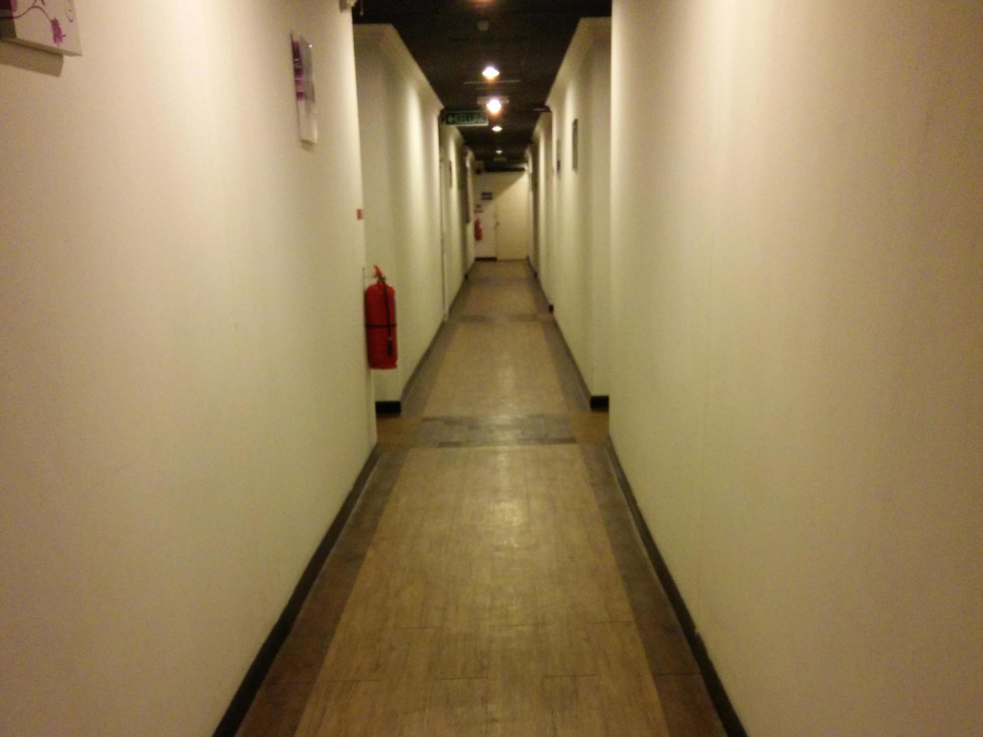โอโย 89847 สวิทซ์ พาราไดซ์ โฮเต็ล Hotel โกตาคินาบาลู ภายนอก รูปภาพ